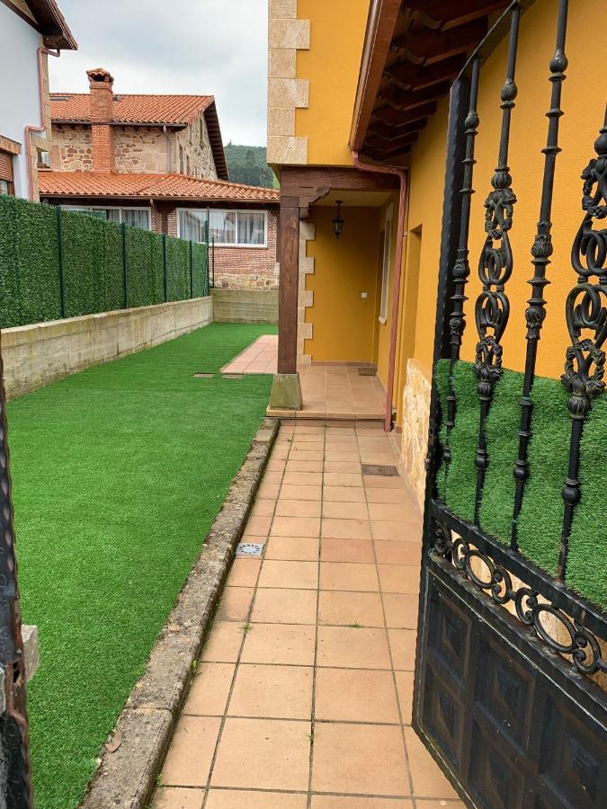 Chalet Individual En Vargas, Cantabria エクステリア 写真