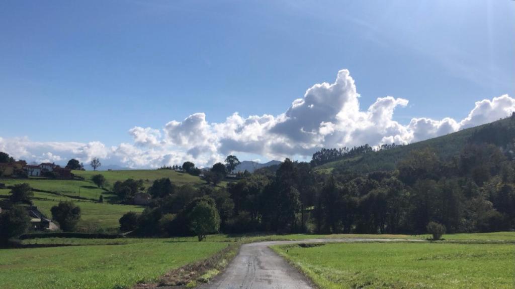 Chalet Individual En Vargas, Cantabria エクステリア 写真